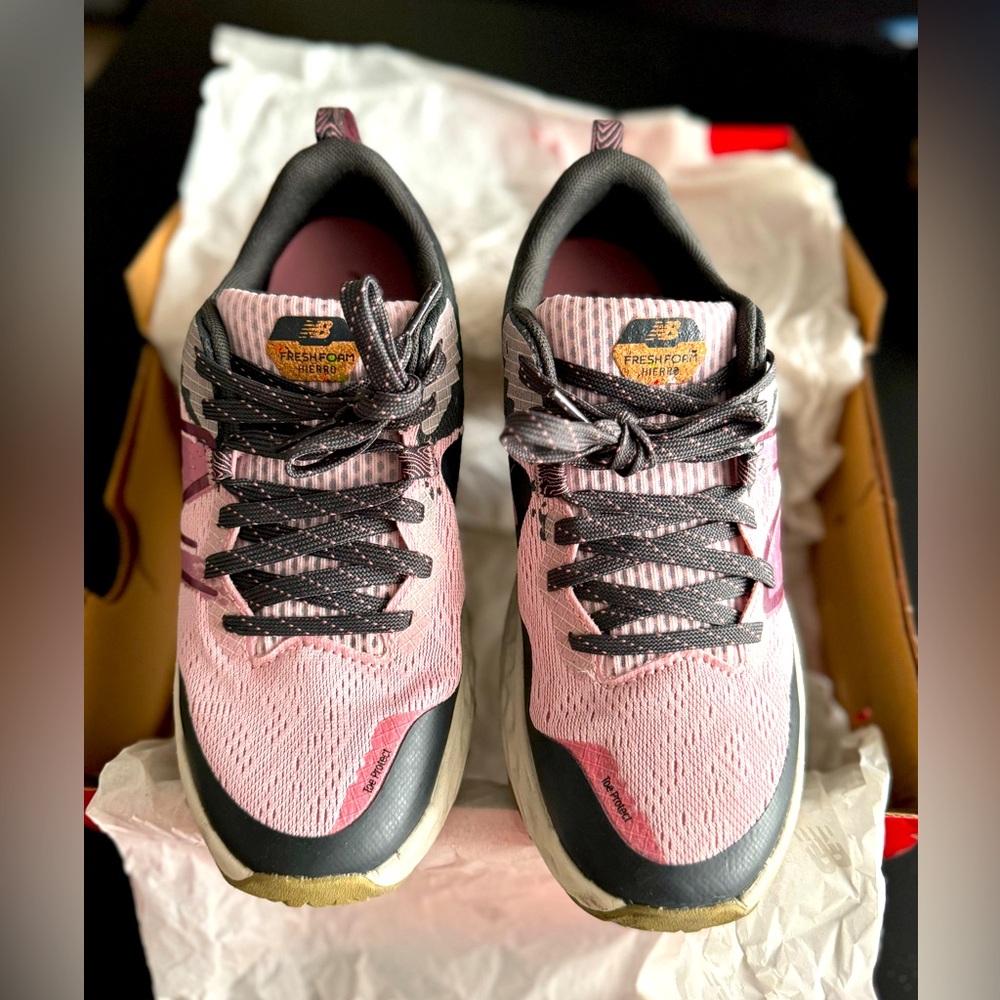 New Balance Fresh Foam Hierro v7 - Size 5.5 (GS)